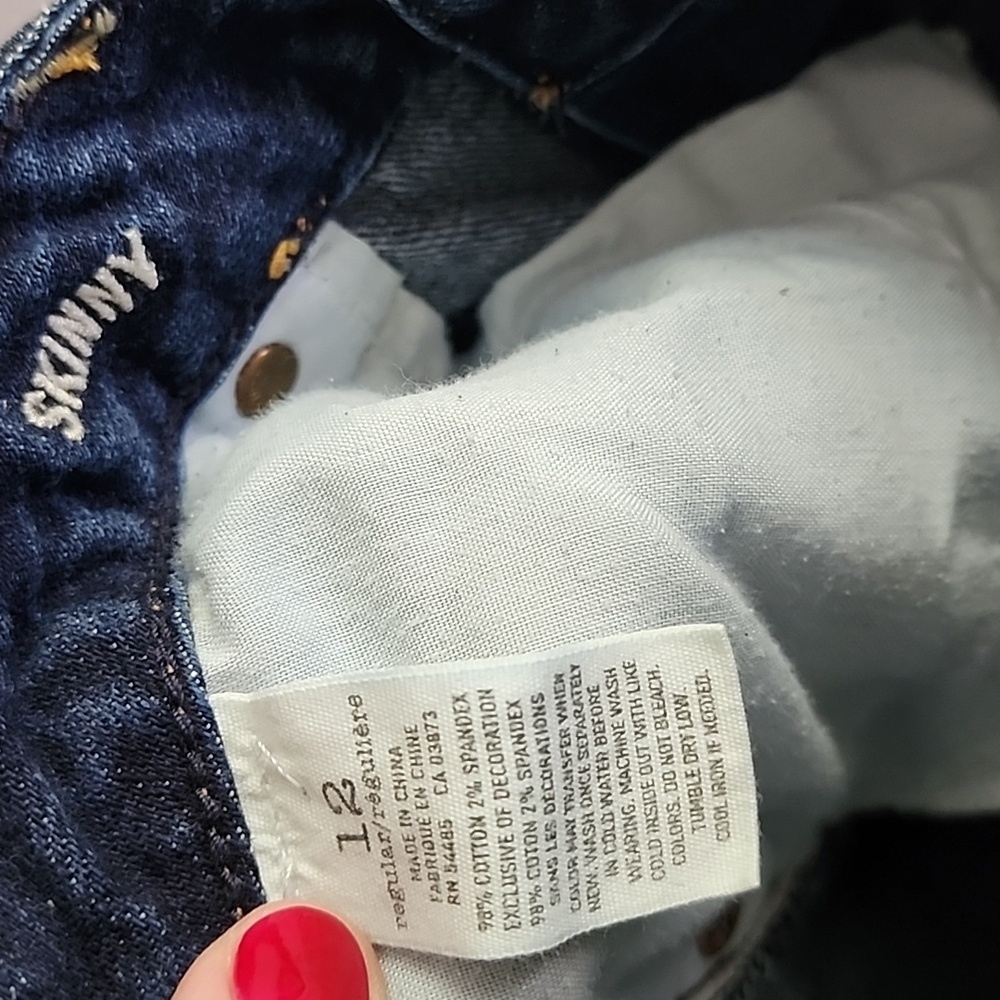 Sold! "A.E.O." Skinny Jeans (Regular) π - Picture 6 of 10